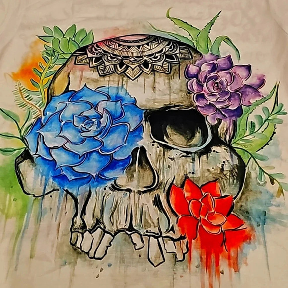 Floral skull tshirt - Picture 1 of 2